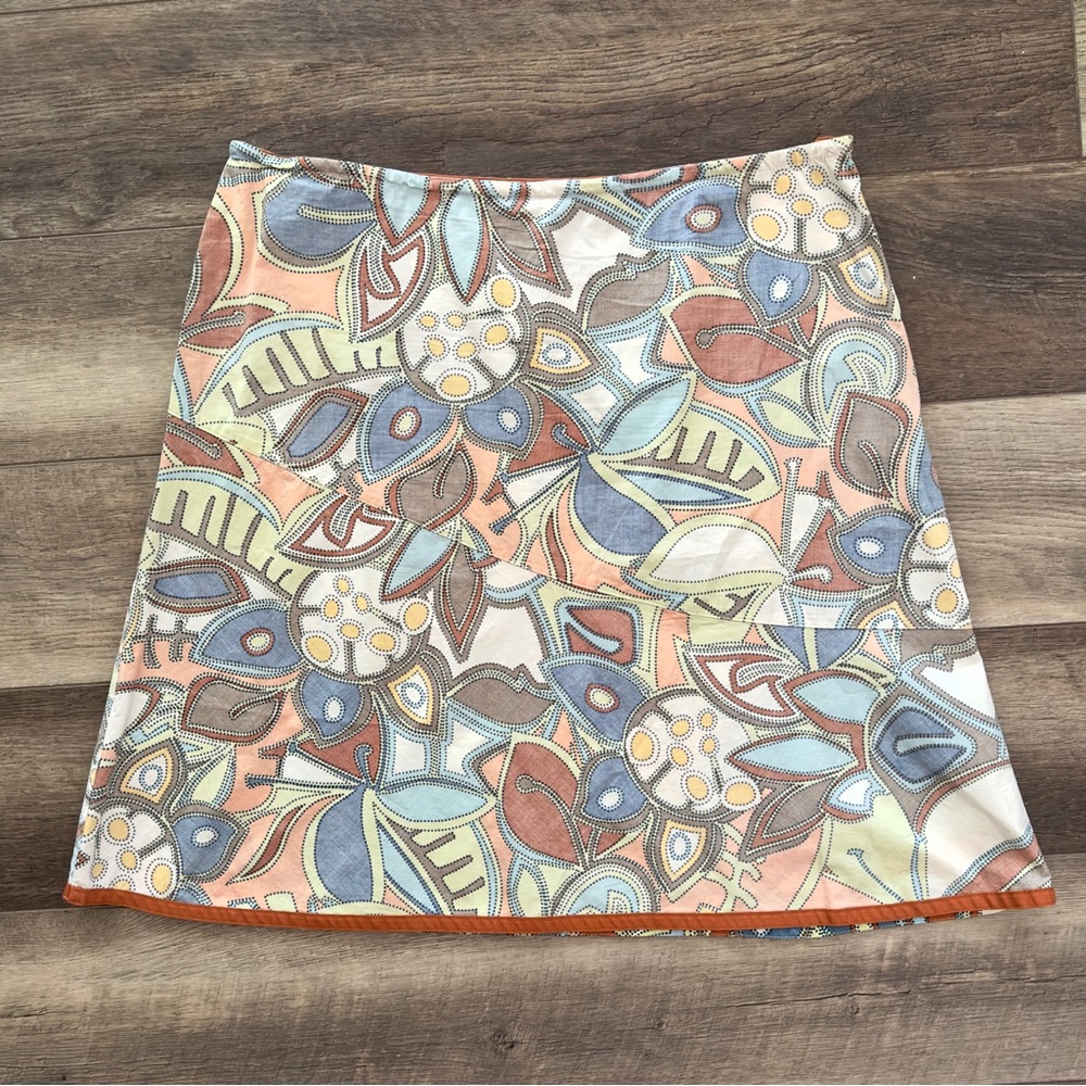 Aventura Clothing skirt. Size 16. Adjustable waist with drawstrings.